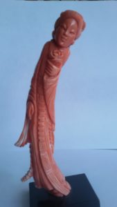 statua corallo giapponese
